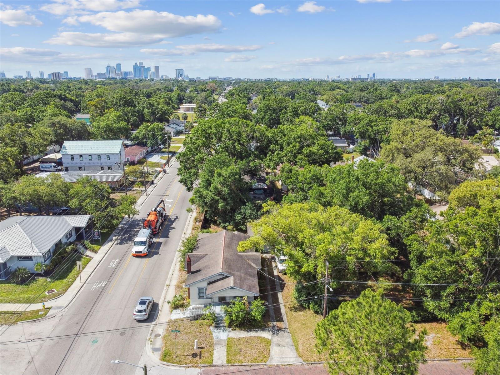 702 W VIRGINIA AVE, TAMPA, FL, 33603