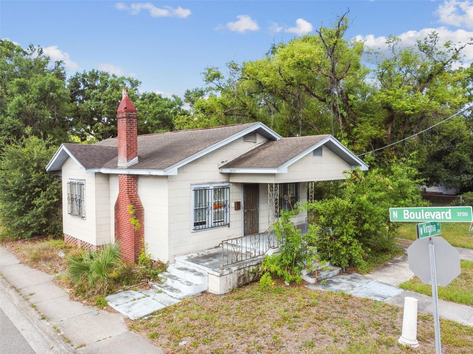 702 W VIRGINIA AVE, TAMPA, FL, 33603