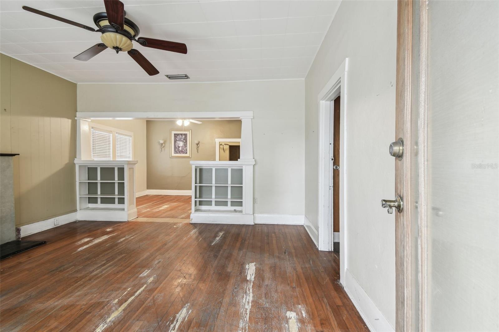 702 W VIRGINIA AVE, TAMPA, FL, 33603