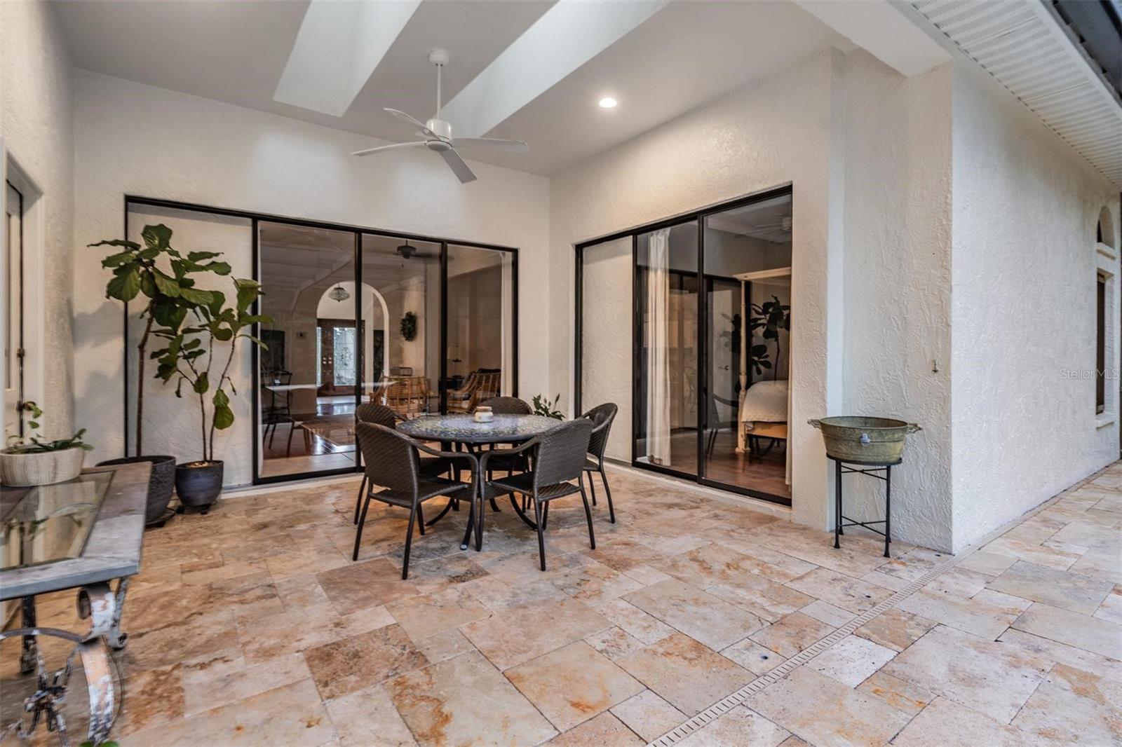 9507 LARKBUNTING DR, TAMPA, FL, 33647