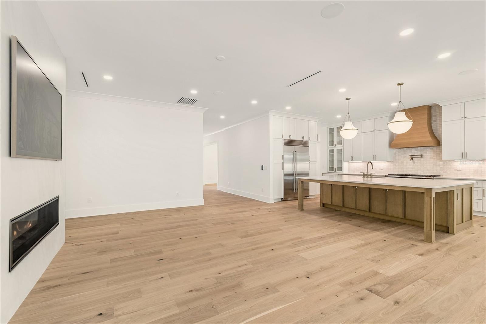 3605 W KENSINGTON AVE, TAMPA, FL, 33629