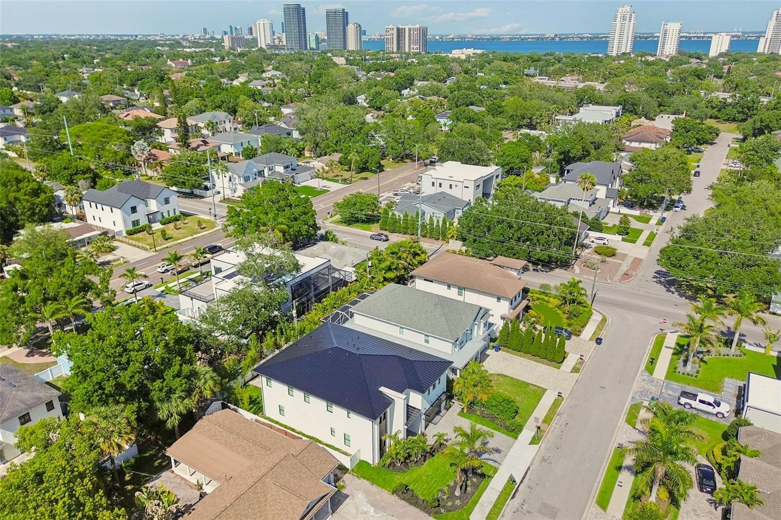 3605 W KENSINGTON AVE, TAMPA, FL, 33629