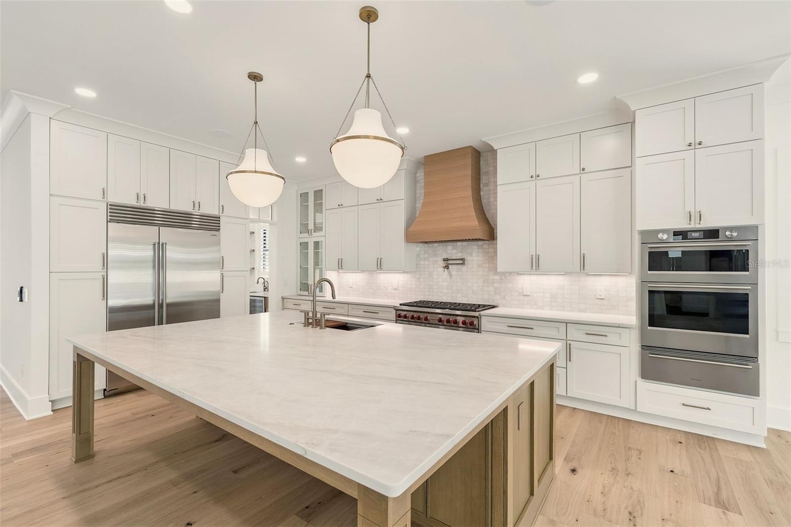 3605 W KENSINGTON AVE, TAMPA, FL, 33629