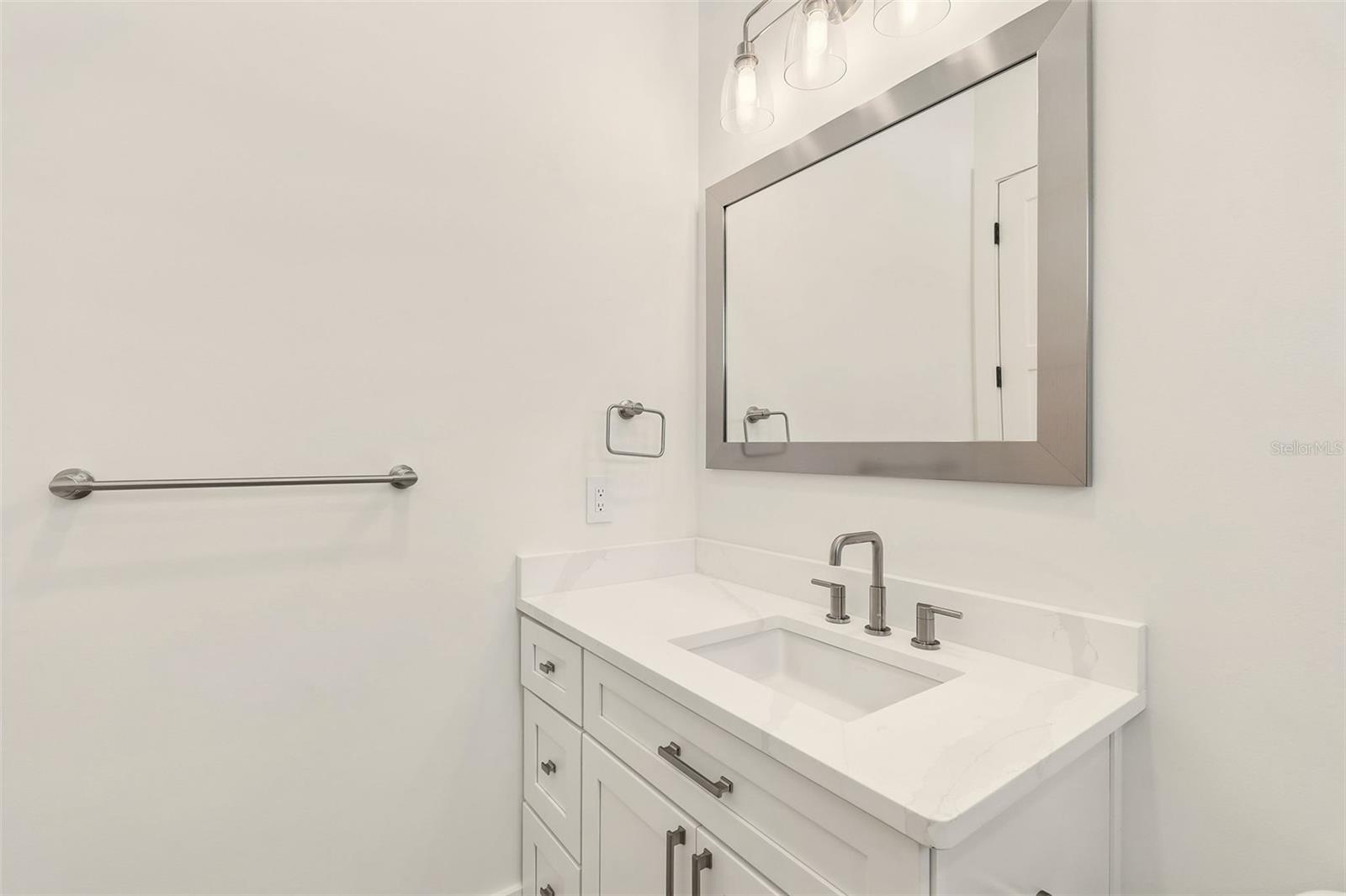 3605 W KENSINGTON AVE, TAMPA, FL, 33629