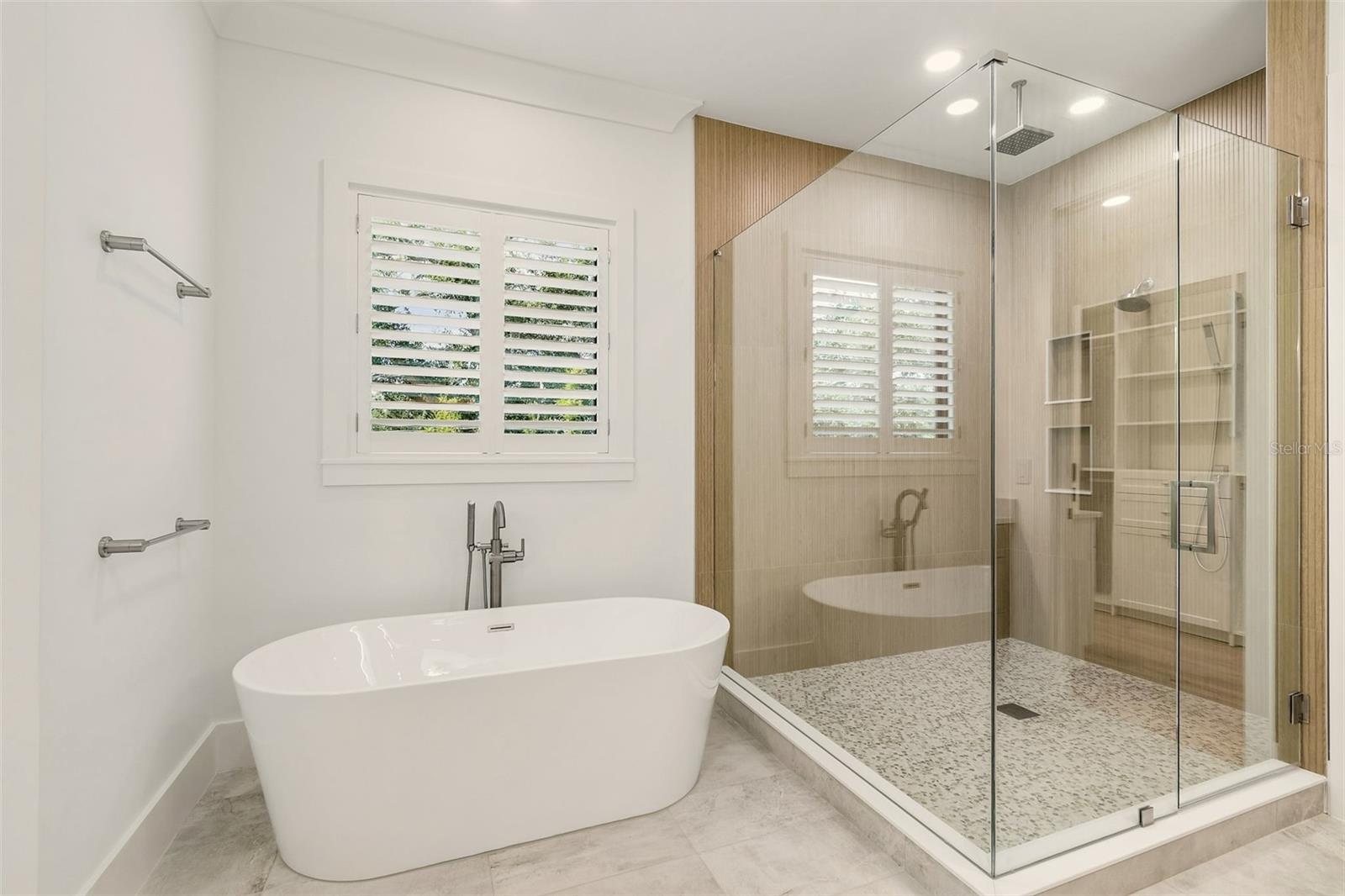 3605 W KENSINGTON AVE, TAMPA, FL, 33629