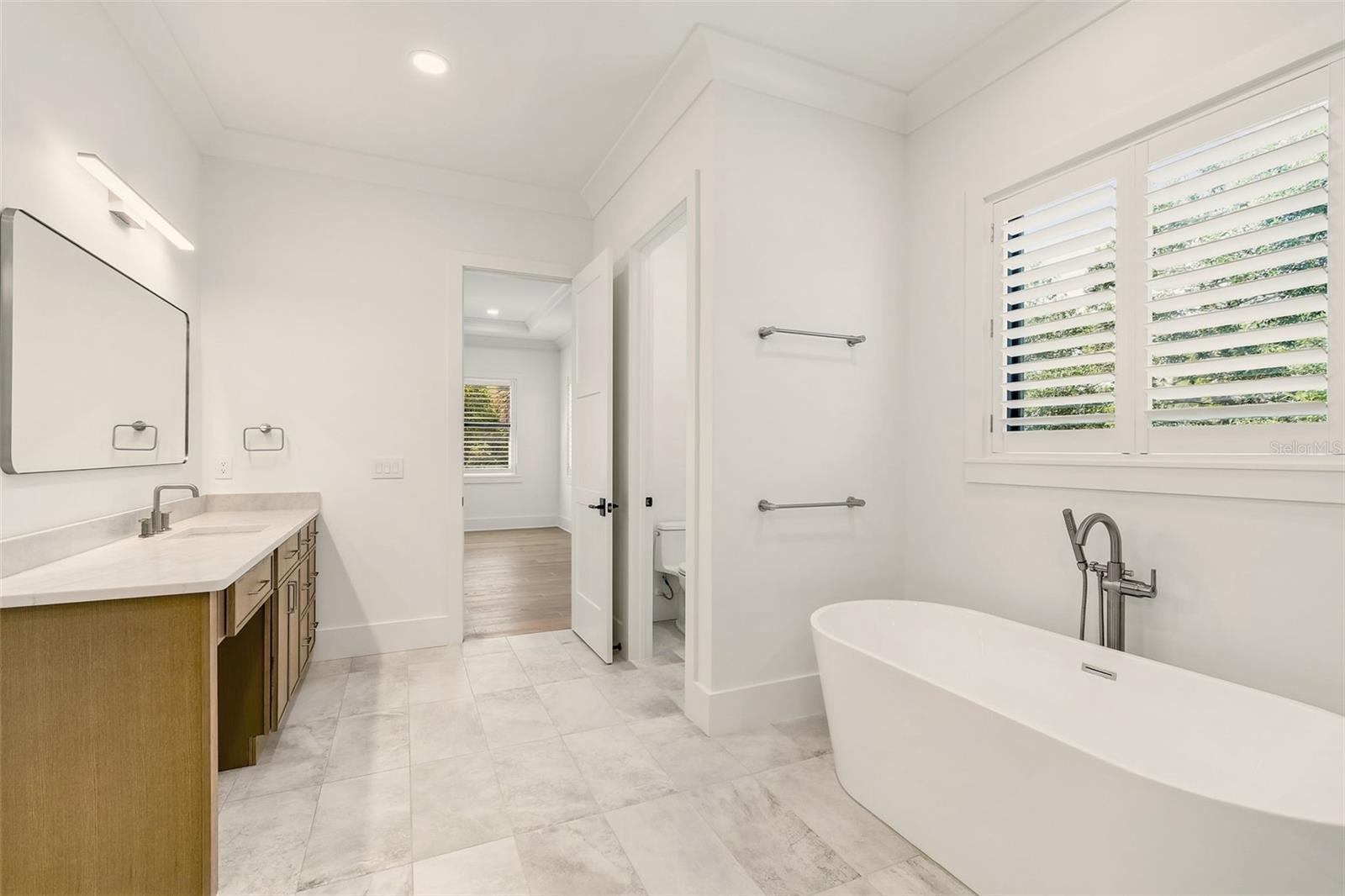 3605 W KENSINGTON AVE, TAMPA, FL, 33629