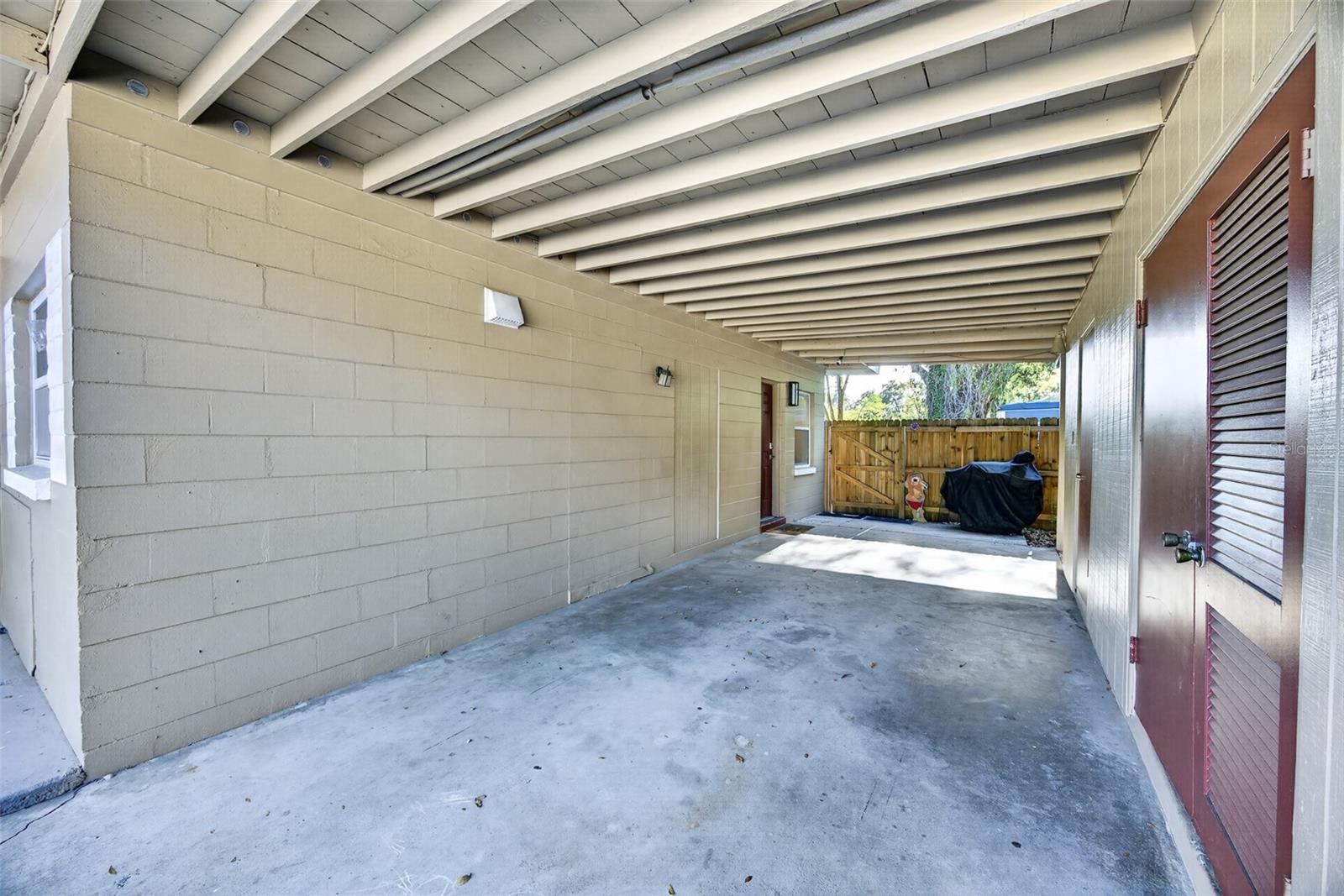 1330 S BUMBY AVE, ORLANDO, FL, 32806