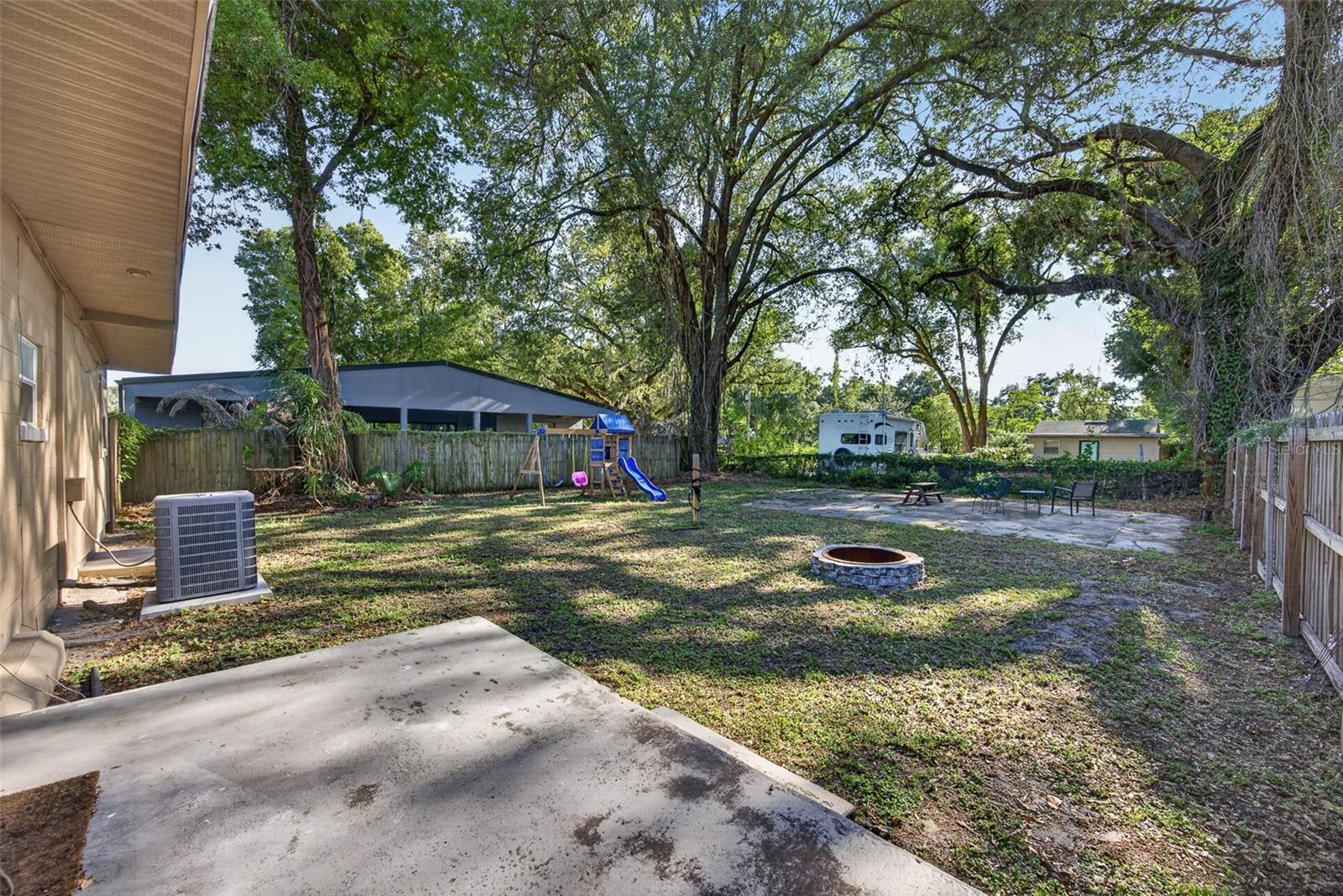 1330 S BUMBY AVE, ORLANDO, FL, 32806