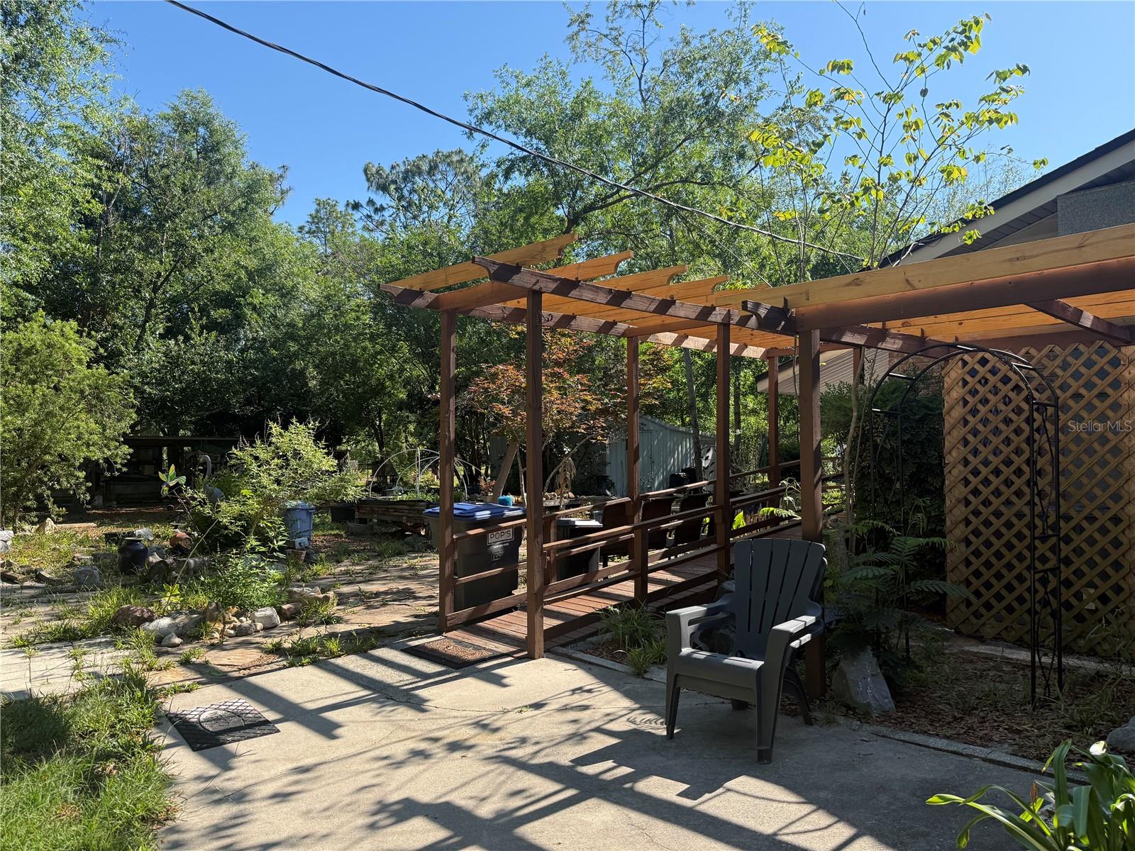 22155 COUNTY ROAD 136, LIVE OAK, FL, 32060