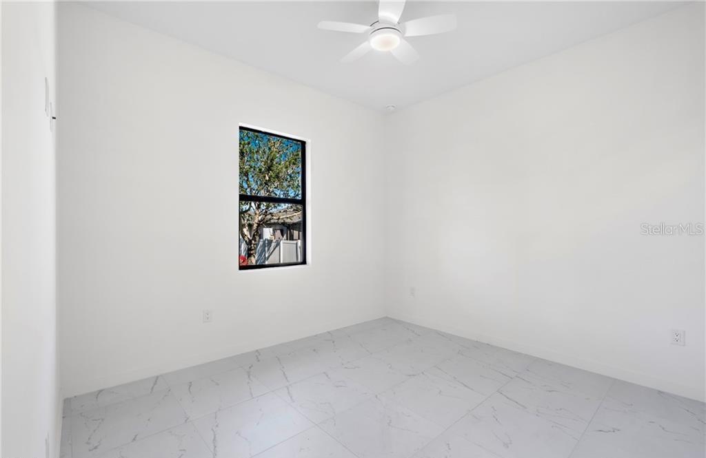 4233 JACARANDA PKWY W, CAPE CORAL, FL, 33993