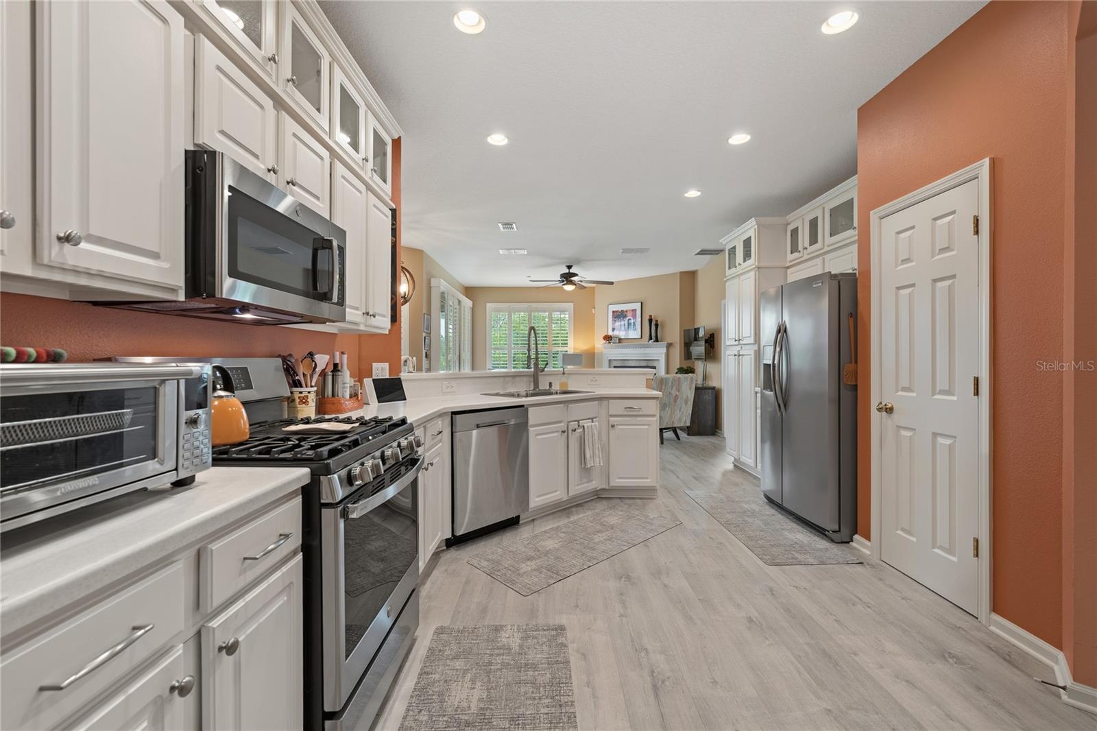 1226 HERON POINT WAY, DELAND, FL, 32724