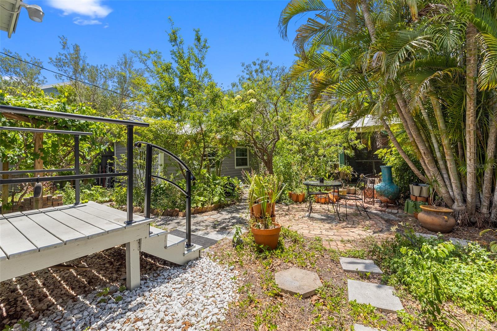 5118 N BRANCH AVE, TAMPA, FL, 33603