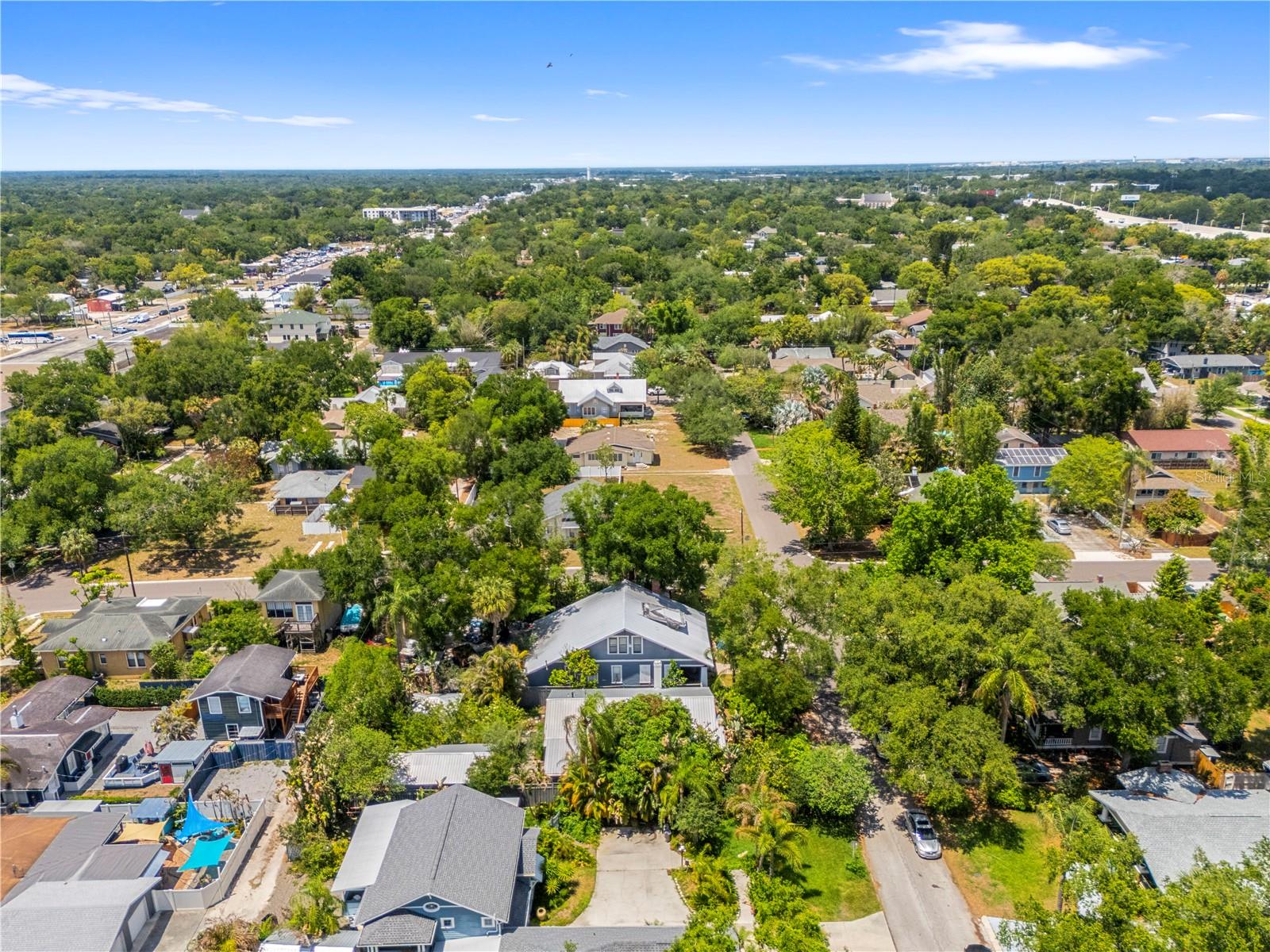 5118 N BRANCH AVE, TAMPA, FL, 33603