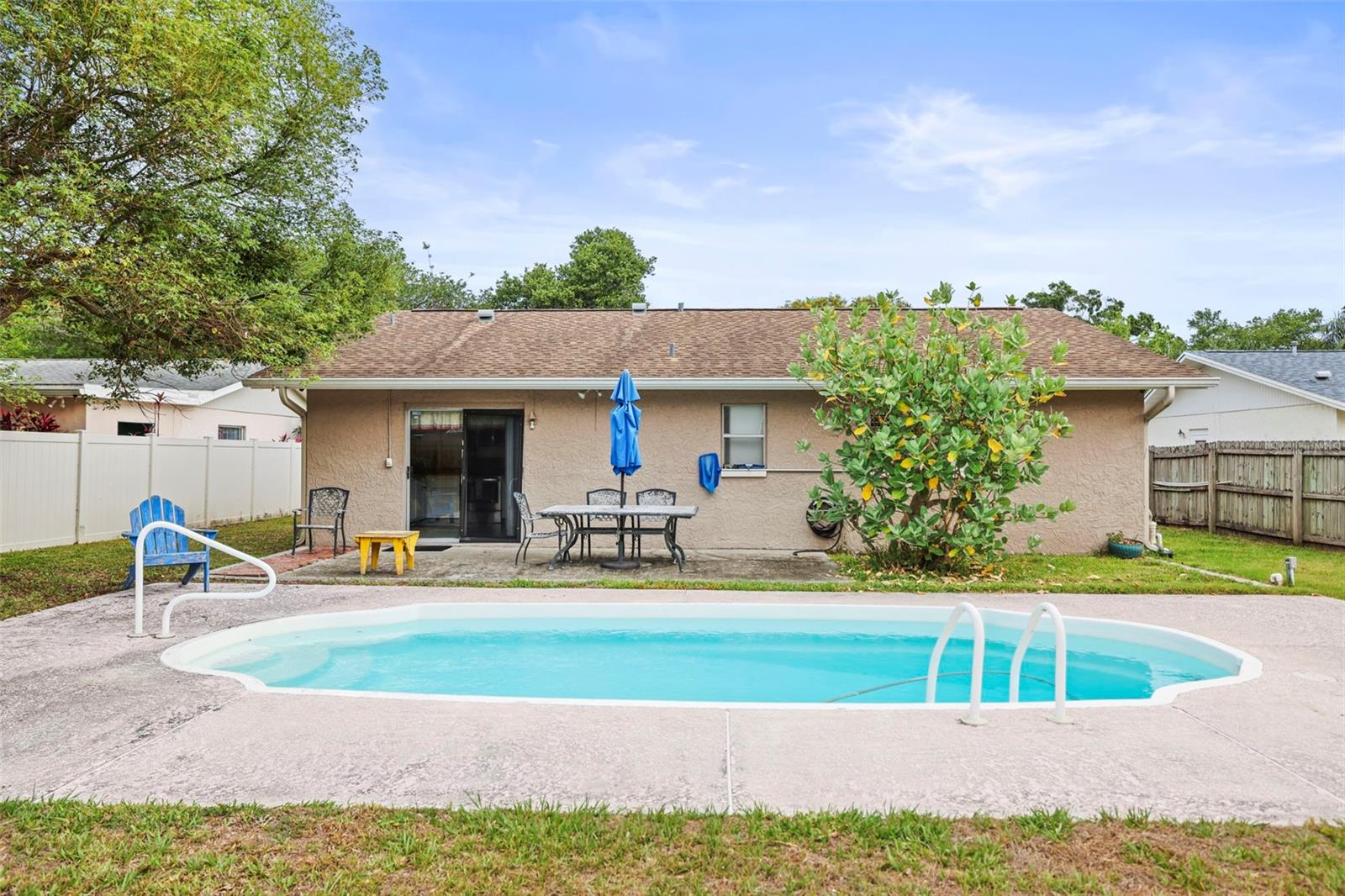 1613 GREENWOOD DR, DUNEDIN, FL, 34698