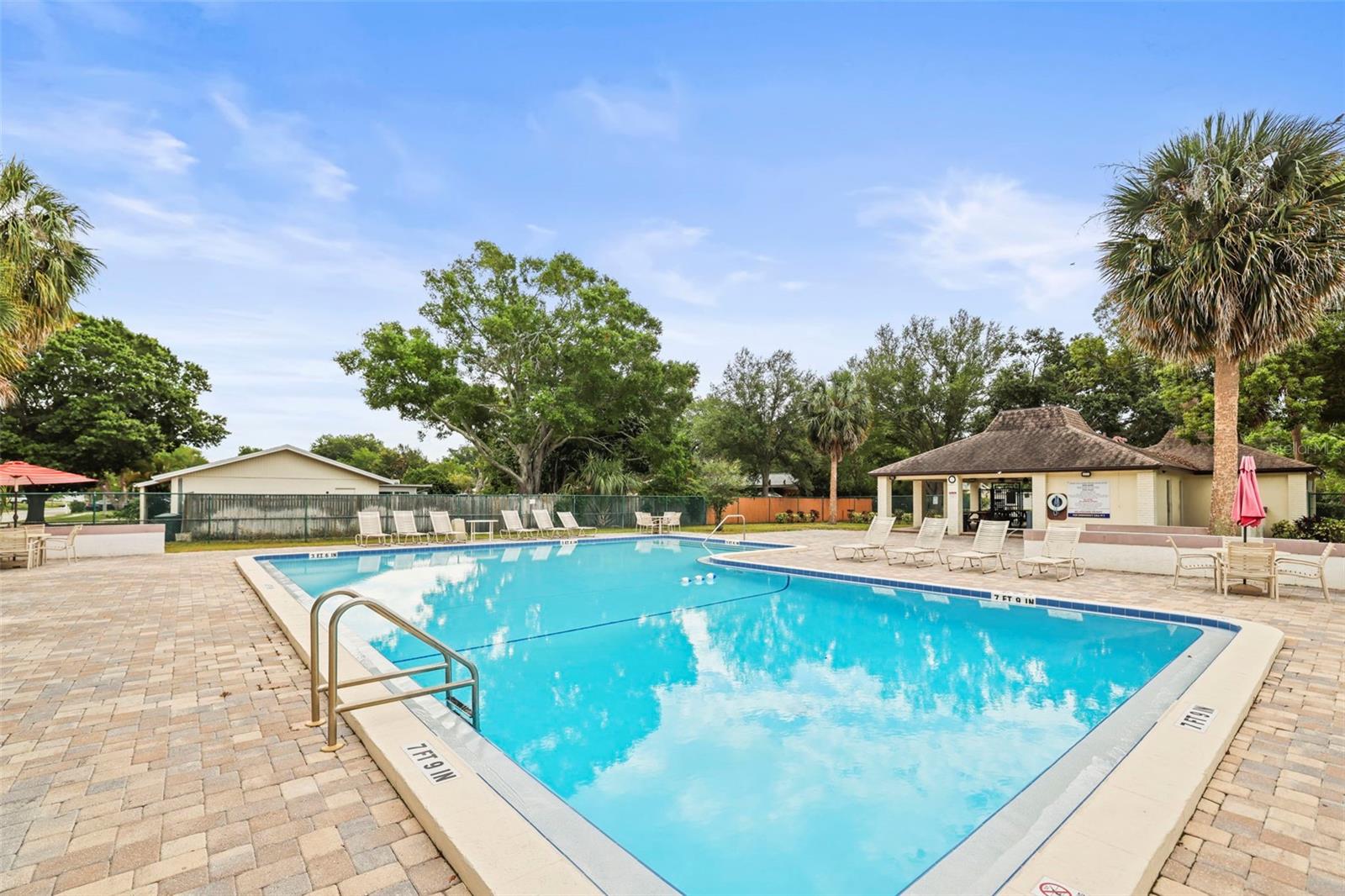 1613 GREENWOOD DR, DUNEDIN, FL, 34698