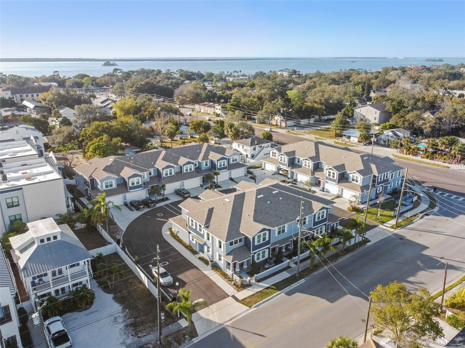 408 FINN WAY, DUNEDIN, FL, 34698