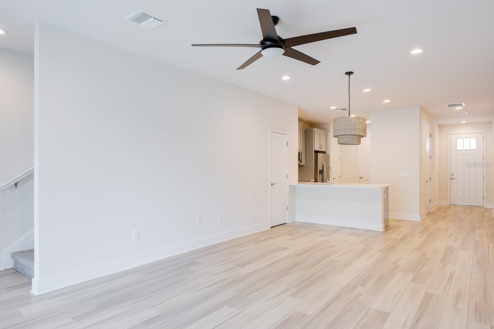 408 FINN WAY, DUNEDIN, FL, 34698