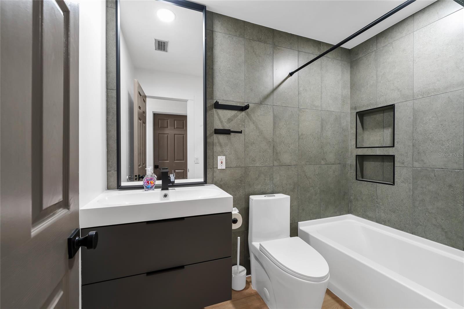 HIGHLAND GROVE 2ND ADD, ORLANDO, FL, 32803