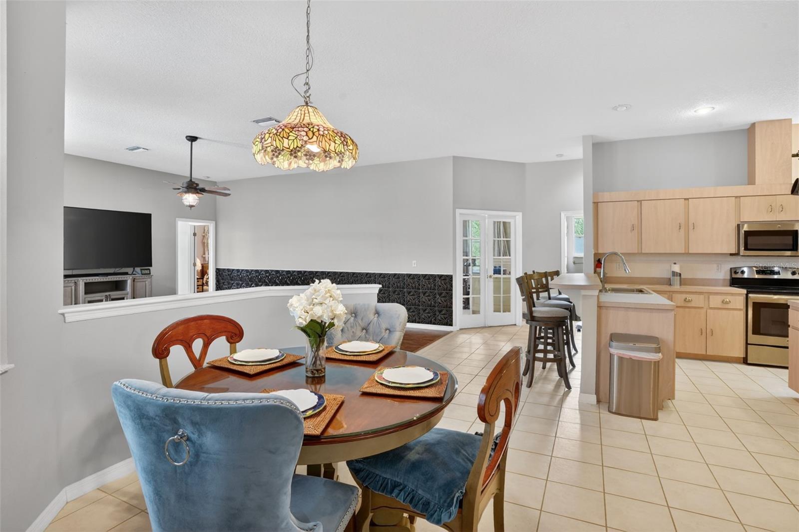 9363 TOOKE SHORE DR, WEEKI WACHEE, FL, 34613