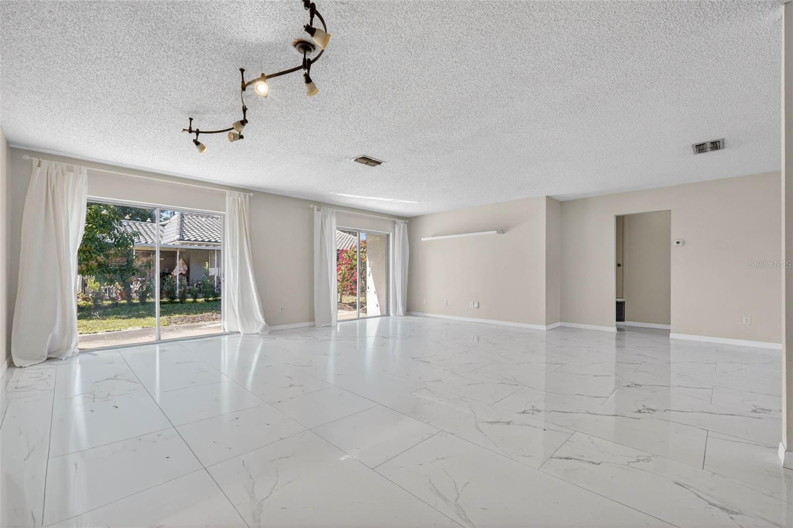 10659 WINDSOR CT, ORLANDO, FL, 32821