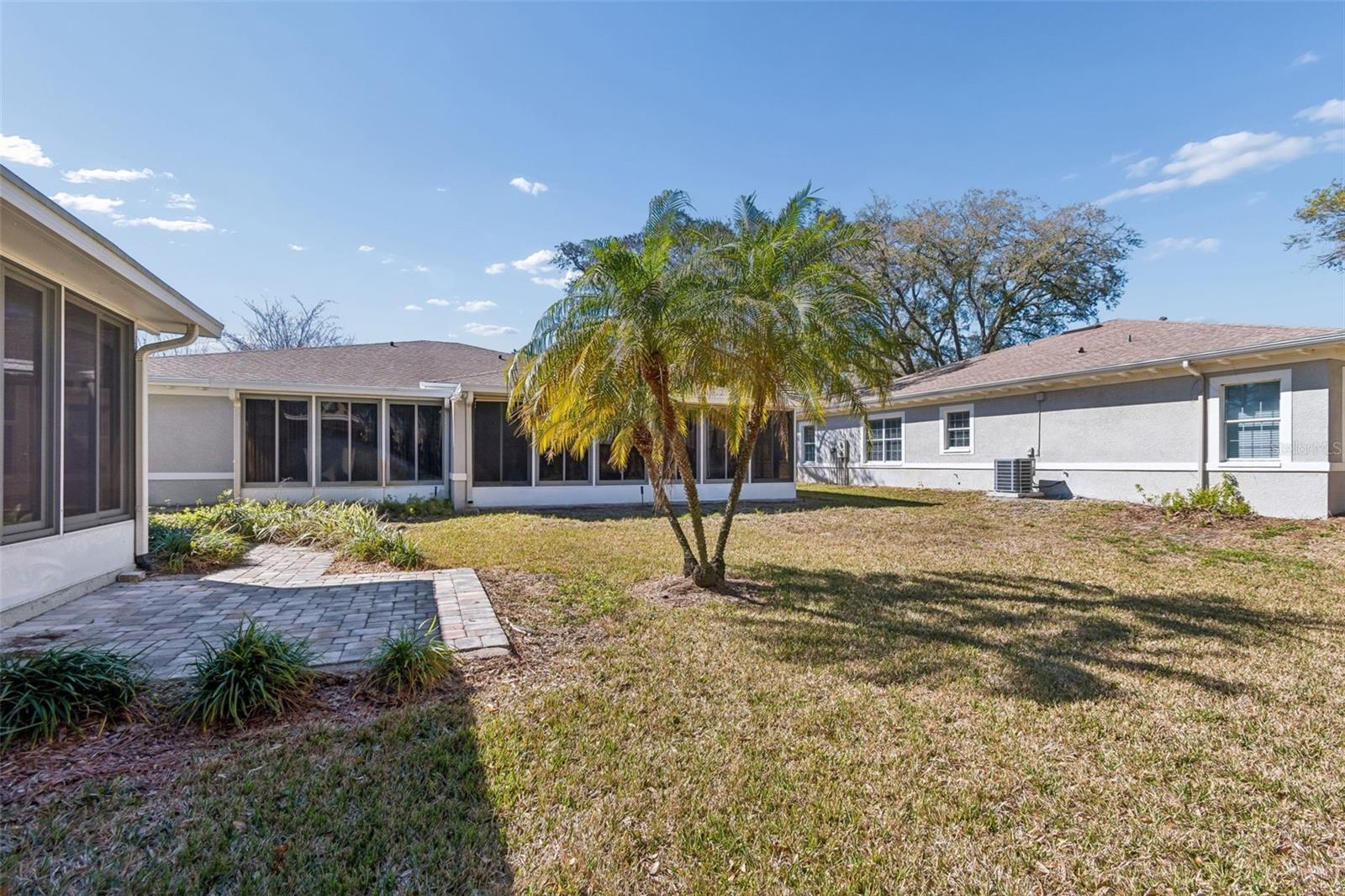 12715 TAYLOR NICOLAS DR, TAMPA, FL, 33612