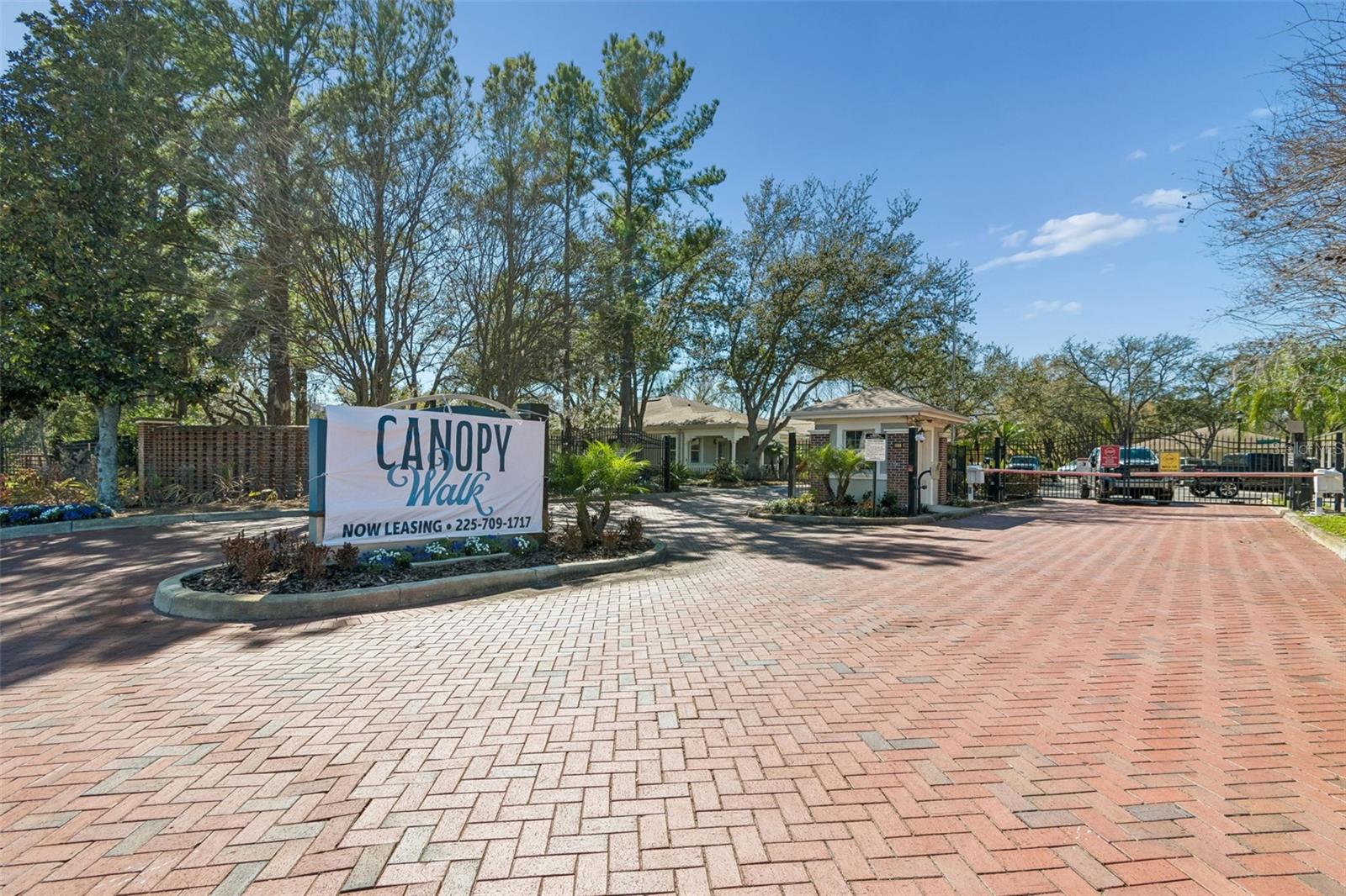 12715 TAYLOR NICOLAS DR, TAMPA, FL, 33612