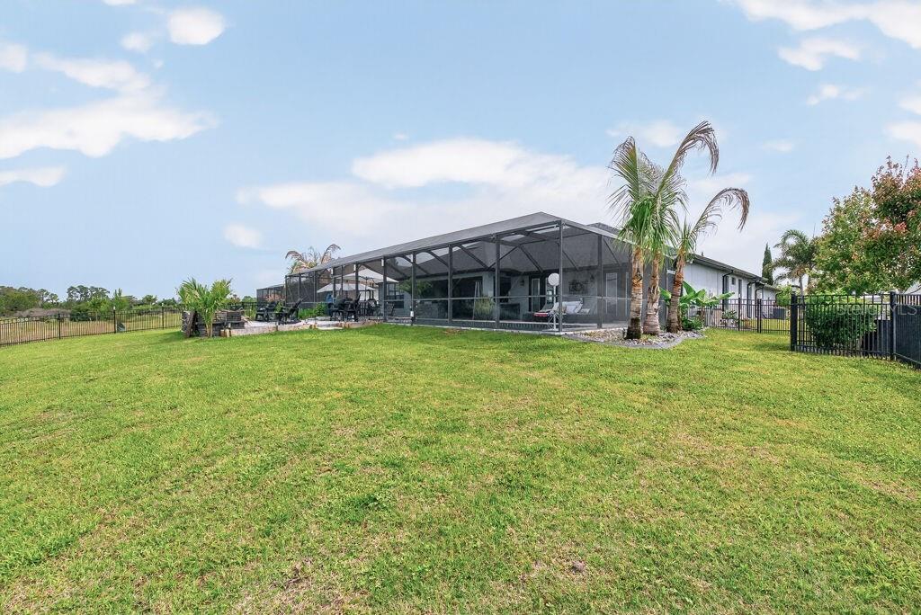 5220 LAKE VENICE DR, WIMAUMA, FL, 33598