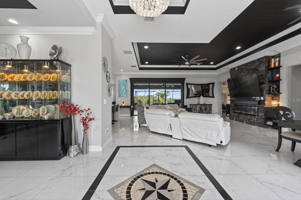 5220 LAKE VENICE DR, WIMAUMA, FL, 33598