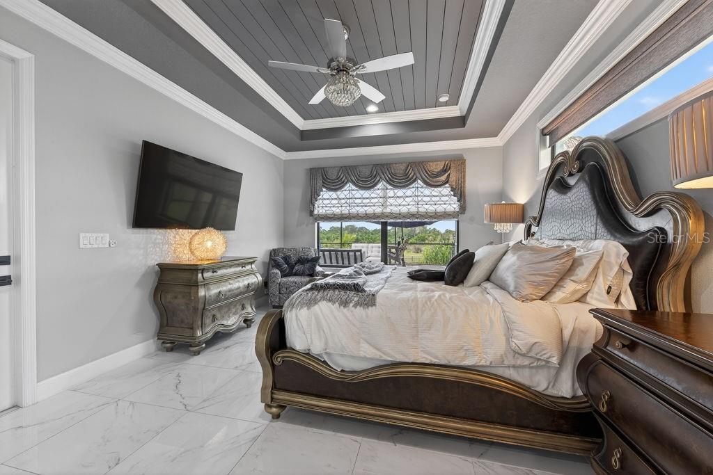 5220 LAKE VENICE DR, WIMAUMA, FL, 33598
