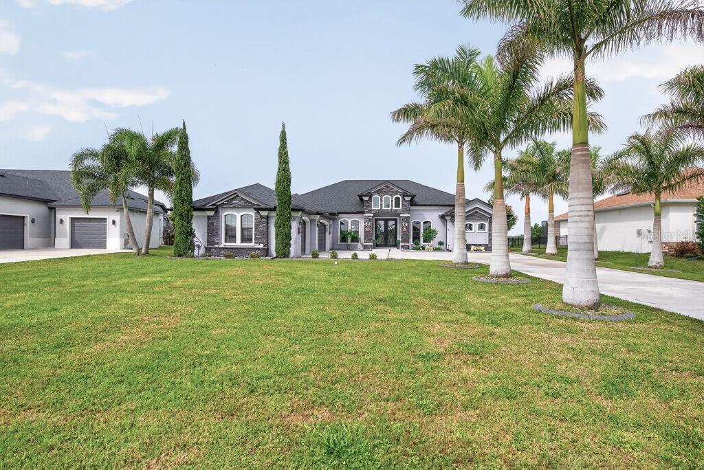 5220 LAKE VENICE DR, WIMAUMA, FL, 33598