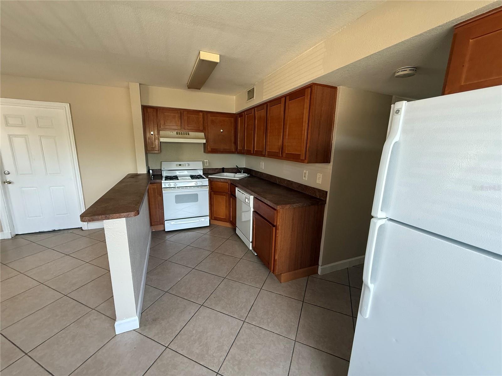 117 N EVERGREEN AVE #105, CLEARWATER, FL, 33755