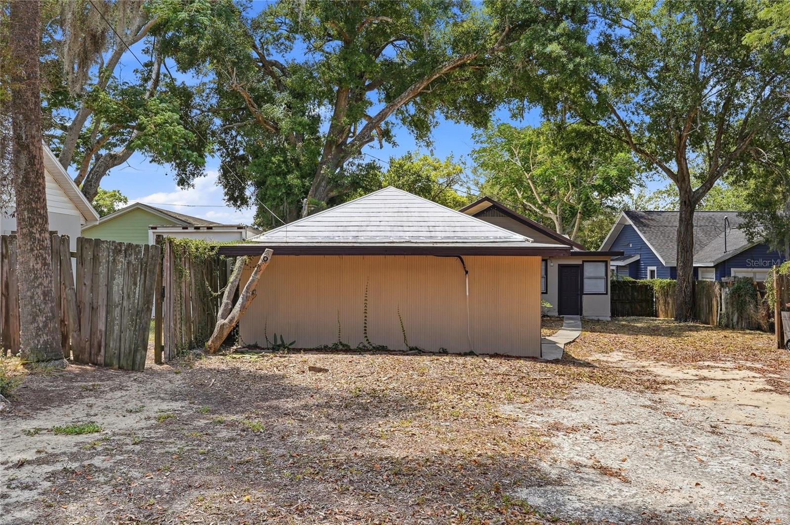 1414 JOHNS AVE, HAINES CITY, FL, 33844