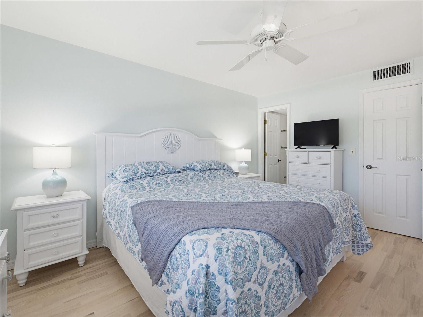 101 PARK BLVD S #307, VENICE, FL, 34285