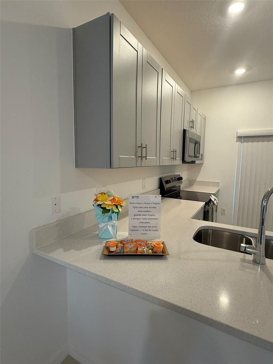 3021 SKYLINE LOOP, KISSIMMEE, FL, 34758