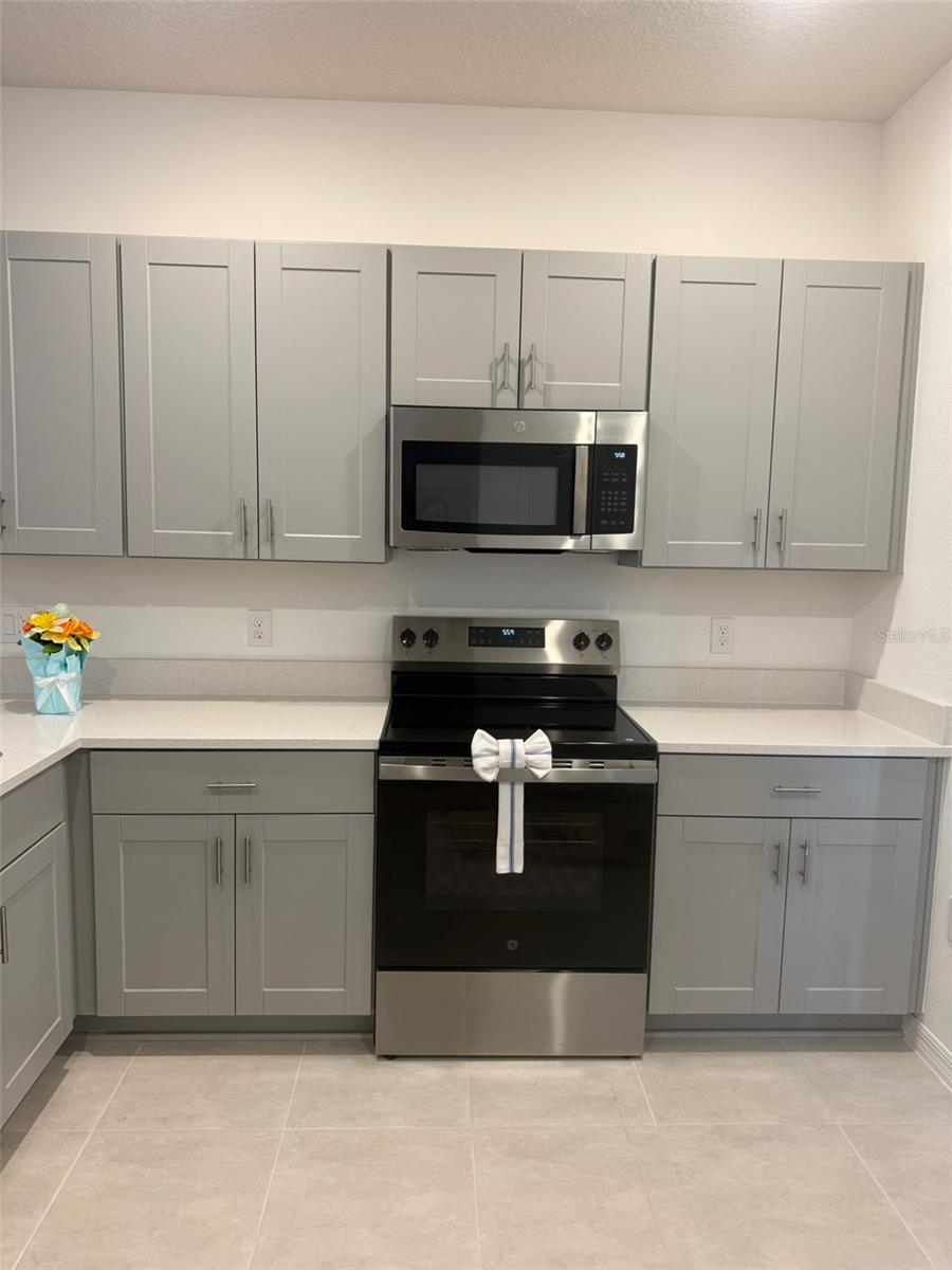 3021 SKYLINE LOOP, KISSIMMEE, FL, 34758