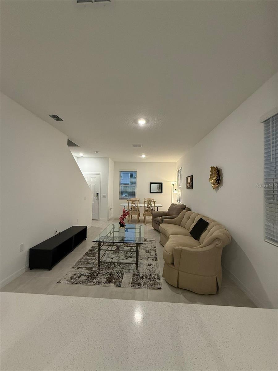 3021 SKYLINE LOOP, KISSIMMEE, FL, 34758