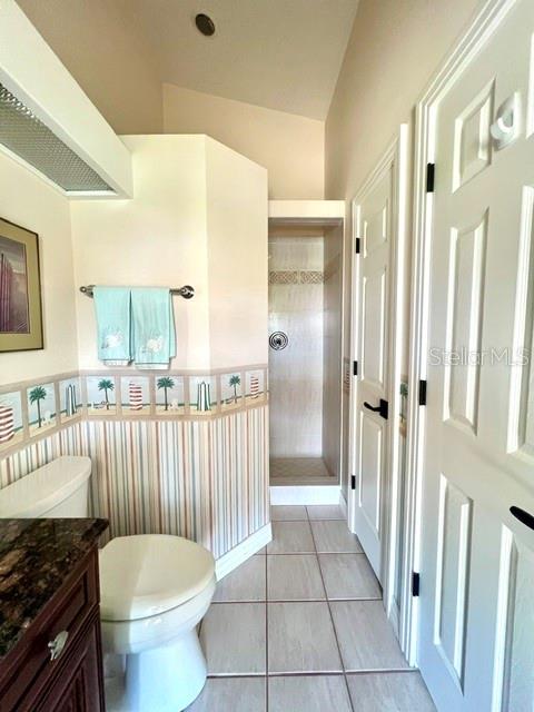 120 9TH ST E, TIERRA VERDE, FL, 33715