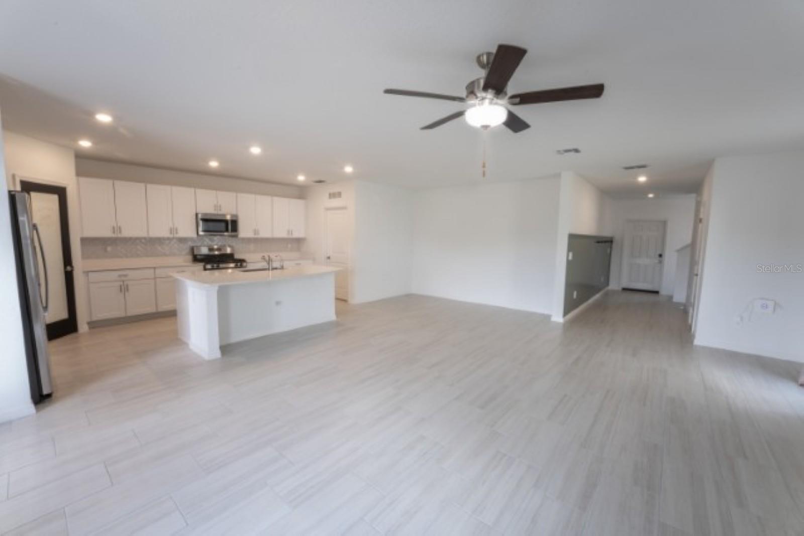 1782 LANIER RD, ZEPHYRHILLS, FL, 33541