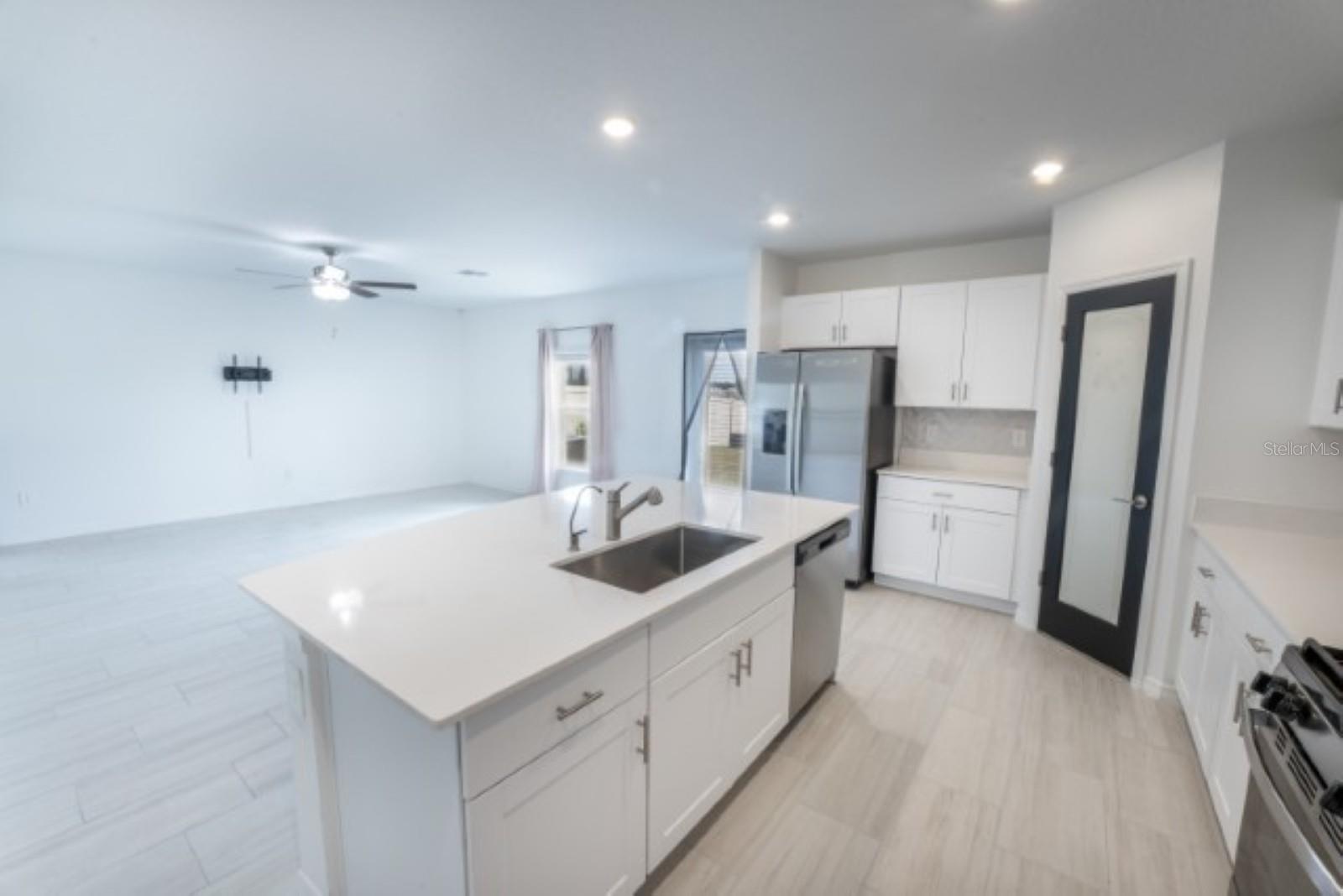 1782 LANIER RD, ZEPHYRHILLS, FL, 33541