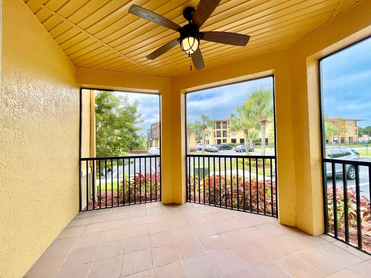 4333 BAYSIDE VILLAGE DR #128, TAMPA, FL, 33615