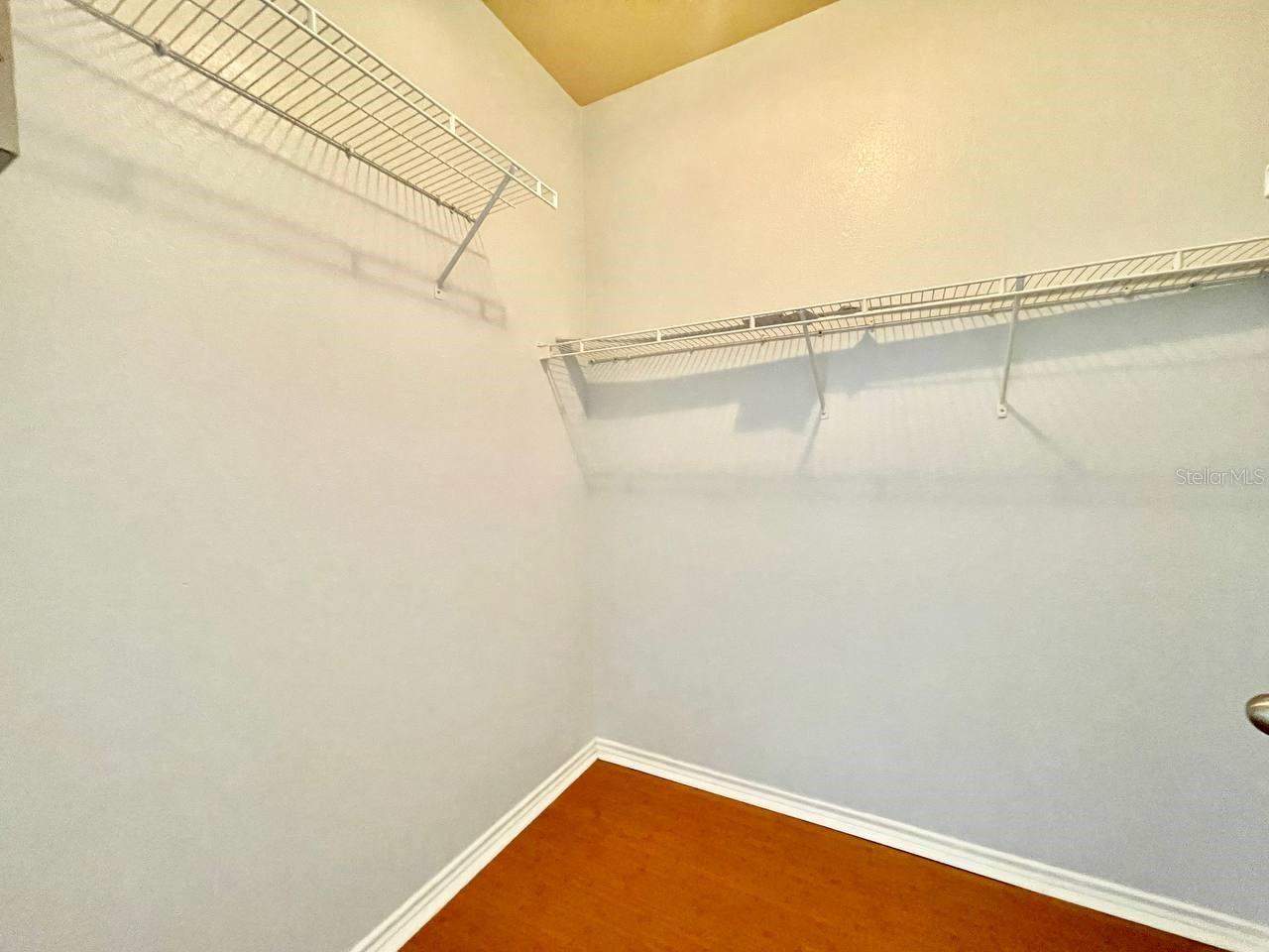 4333 BAYSIDE VILLAGE DR #128, TAMPA, FL, 33615