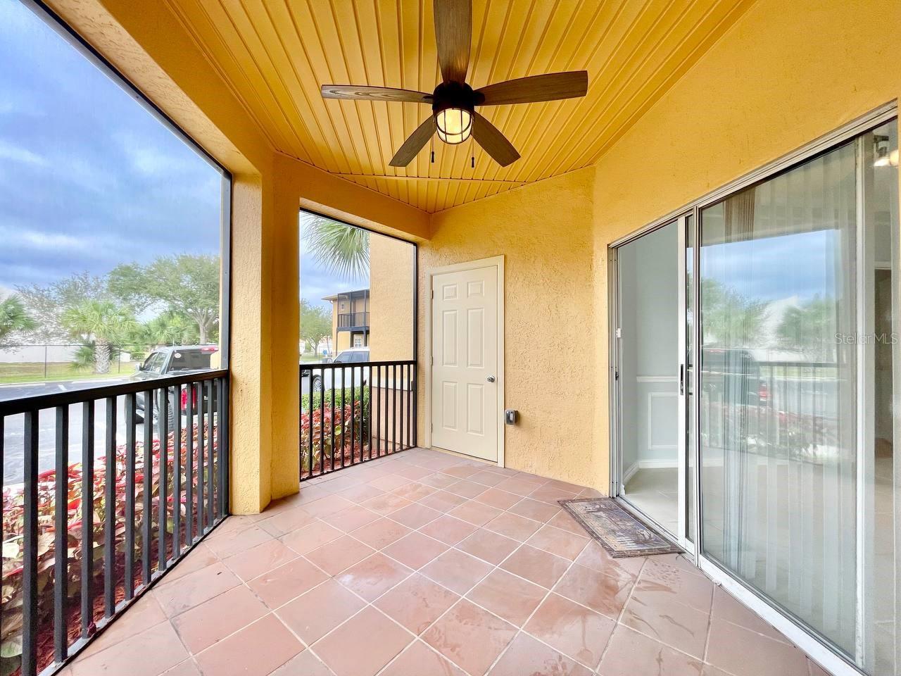 4333 BAYSIDE VILLAGE DR #128, TAMPA, FL, 33615
