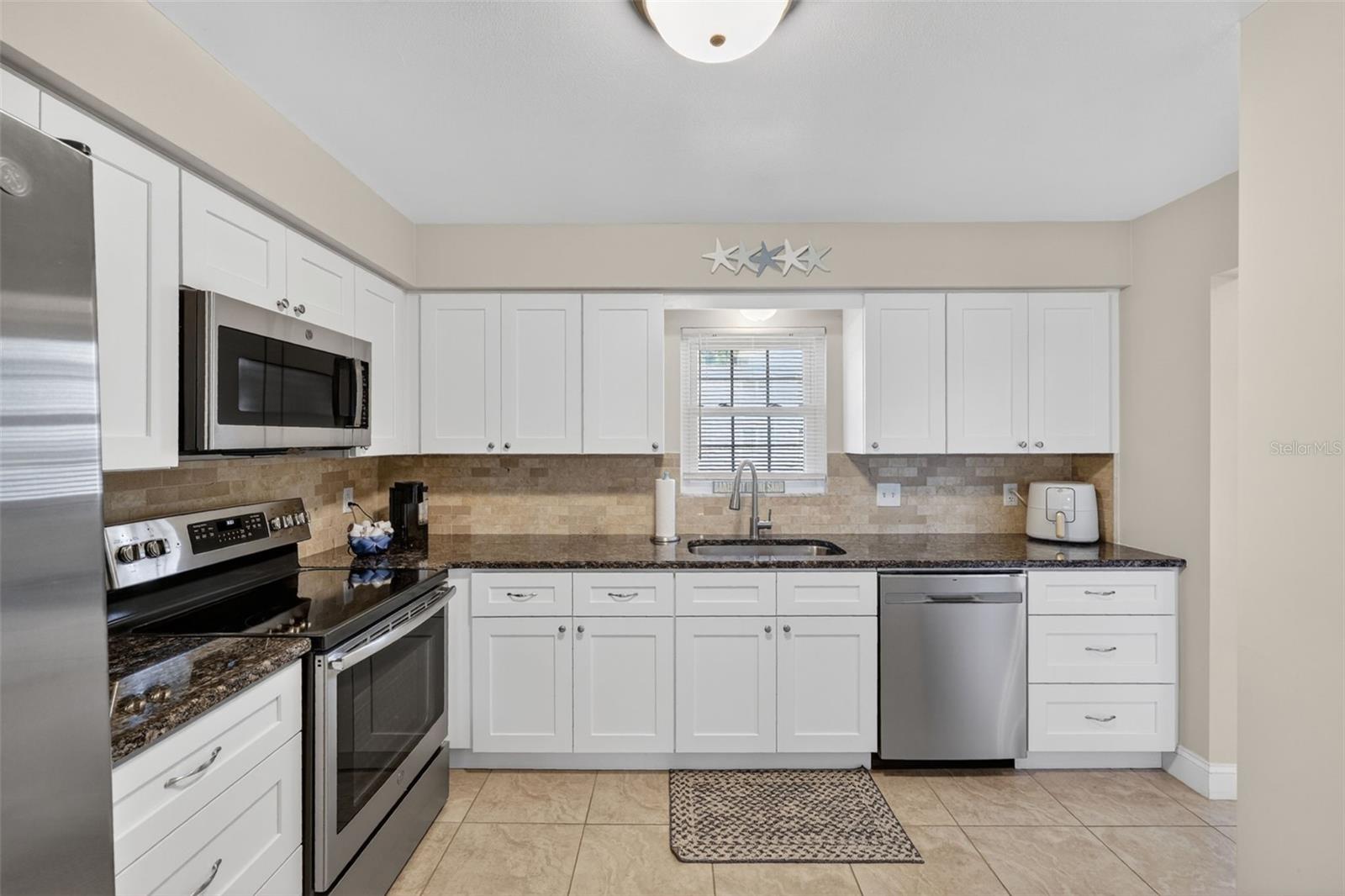 1706 BELLEAIR FOREST DR #220, BELLEAIR, FL, 33756