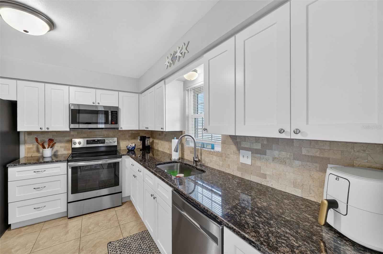 1706 BELLEAIR FOREST DR #220, BELLEAIR, FL, 33756