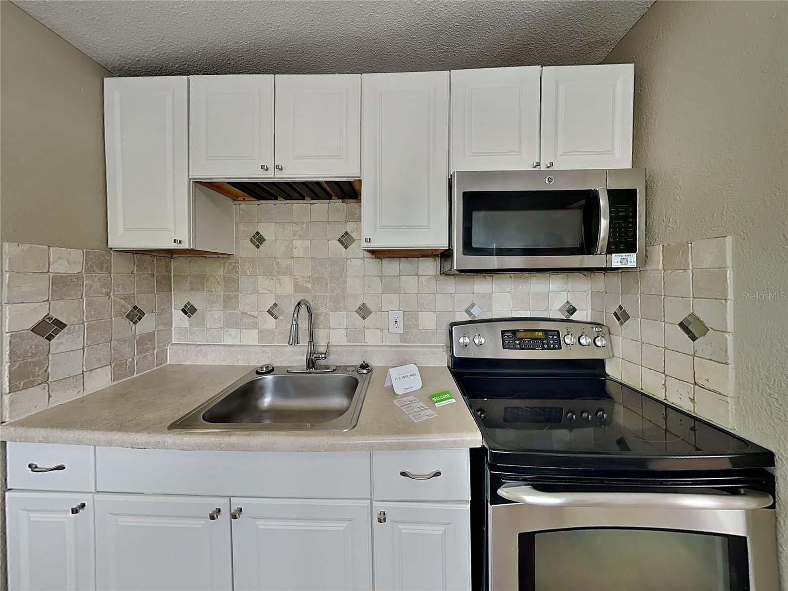 2514 10TH AVENUE DR NE, BRADENTON, FL, 34208