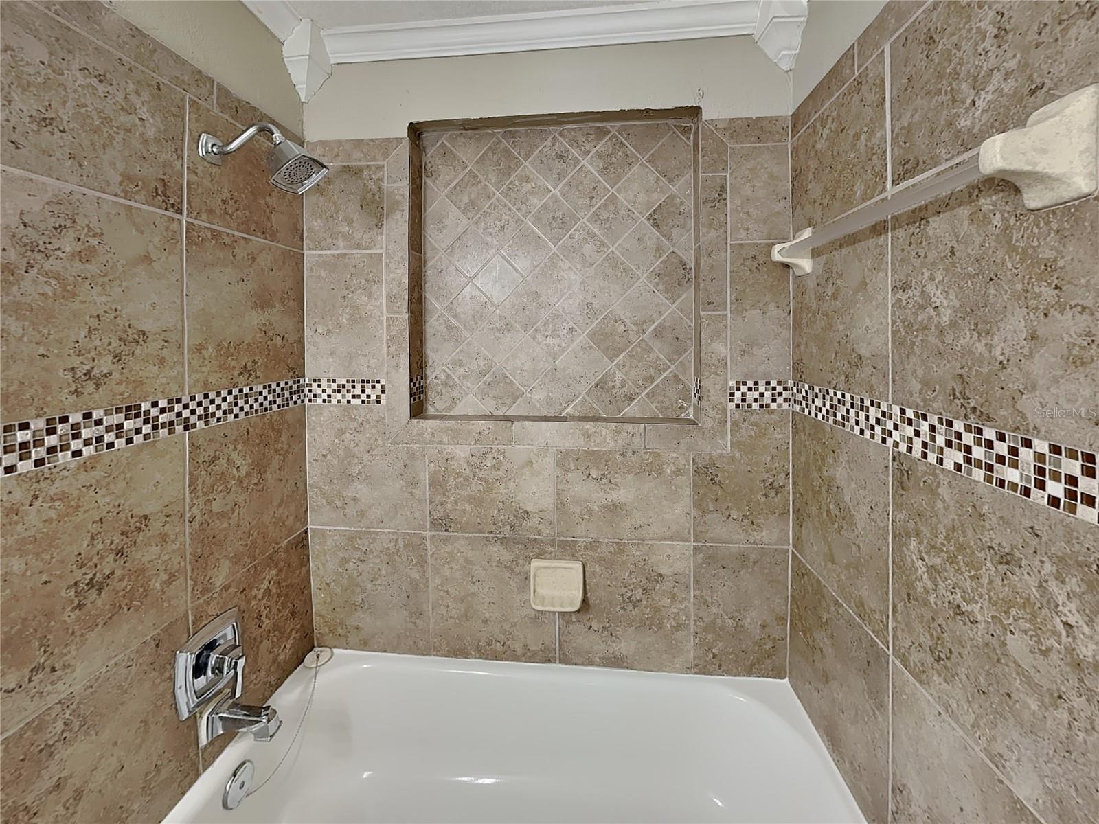 2514 10TH AVENUE DR NE, BRADENTON, FL, 34208