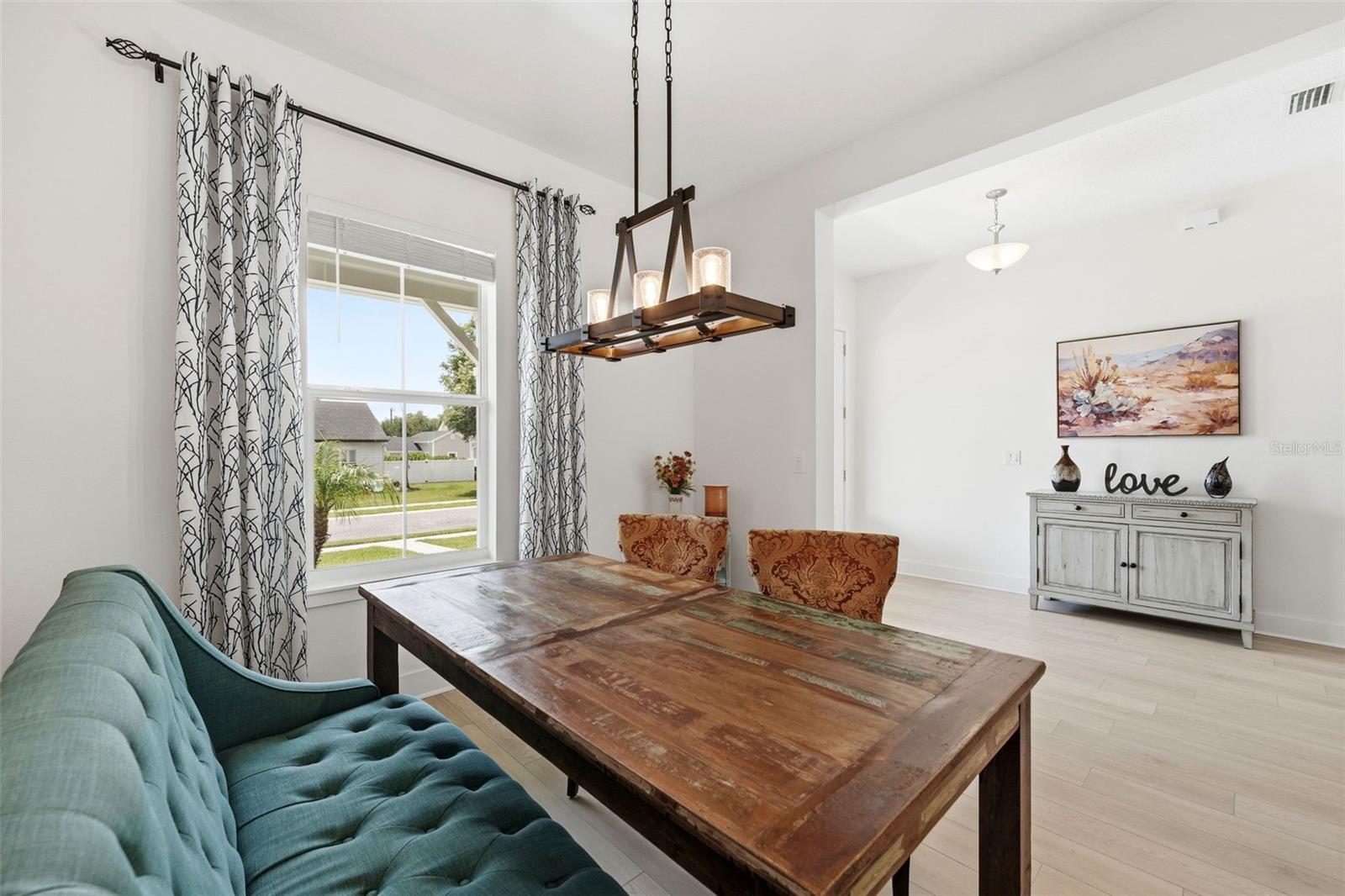 326 W DELAWARE AVE, LAKE HELEN, FL, 32744