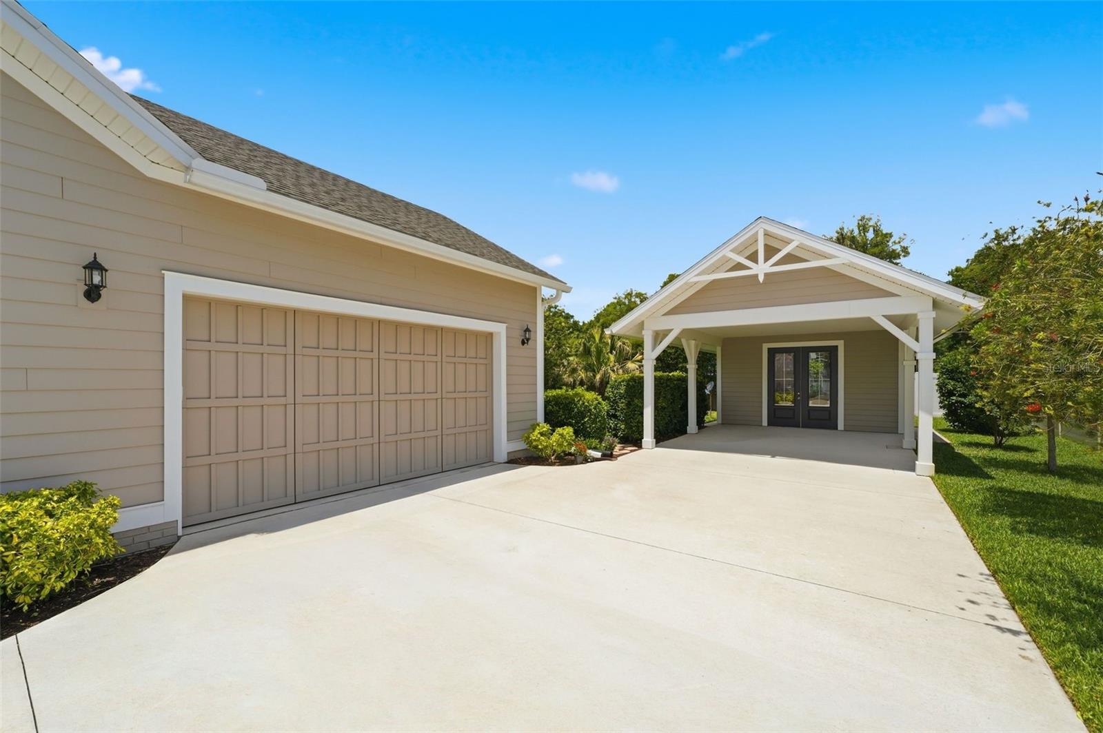326 W DELAWARE AVE, LAKE HELEN, FL, 32744