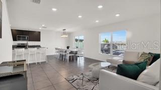 16747 SUNBURST LAKE ST, WIMAUMA, FL, 33598