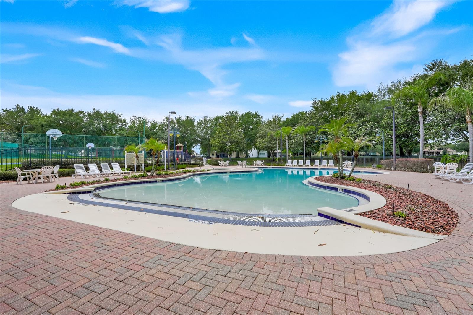 2947 MAJESTIC ISLE DR, CLERMONT, FL, 34711